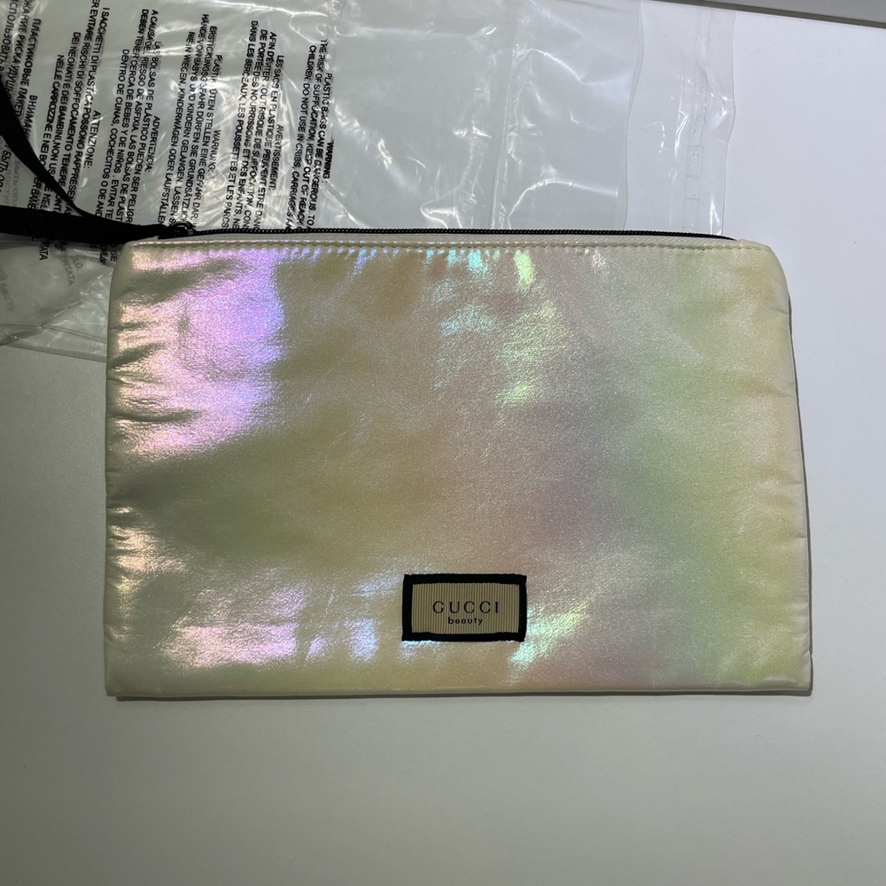 Gucci Iridescent Cream Beauty Pouch